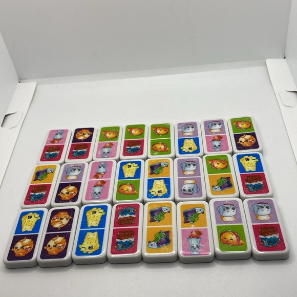Shopkins Dominoes Game in Box - Picture 2 of 9